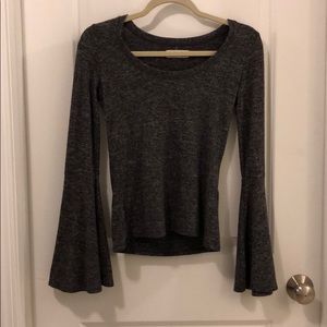 Dark grey bell-sleeved Hollister tee